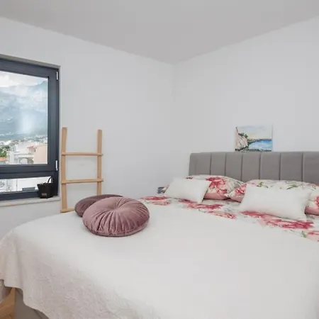 Apartment Lux App With Seaview-city Center Makarska
