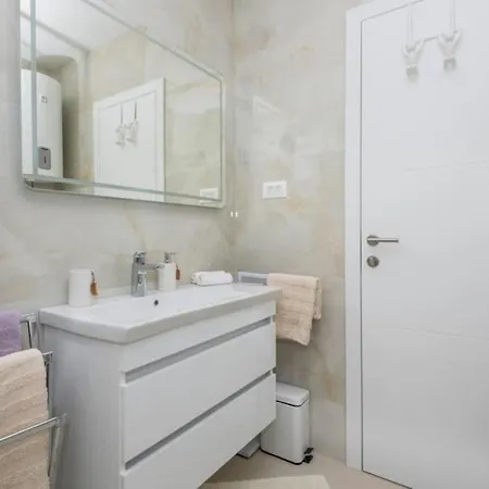 Apartment Lux App With Seaview-city Center