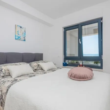 Lux App With Seaview-city Center * Makarska