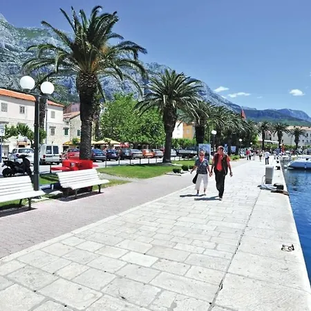 Lux App With Seaview-city Center Apartment Makarska